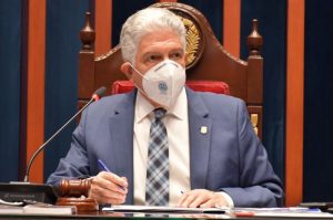  Presidente del Senado da positivo a la Covid-19 