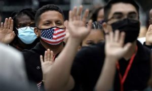 Nueva York brindará evaluaciones de elegibilidad, naturalización y asistencia gratuita para los inmigrantes neoyorquinos que desean solicitar la ciudadanía