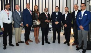 El director general de Aduanas, Eduardo Sanz Lovatón, expuso ante una audiencia de varios países las ventajas de República Dominicana como destino atractivo 