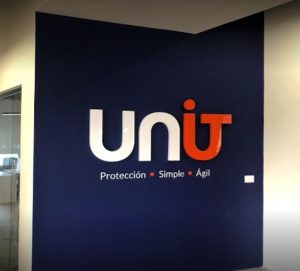 Unit, la primera aseguradora dominicana 100 % digital, participó en “InsurTech NY: Construyendo Nuevos Canales de Distribución”, un evento internacional 