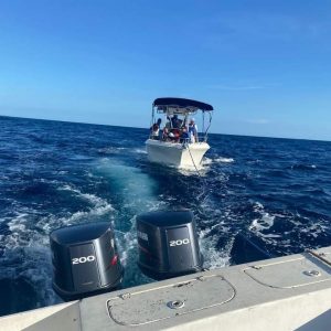 Rescatan en altamar a alcalde de Haina y otros que salieron en yate