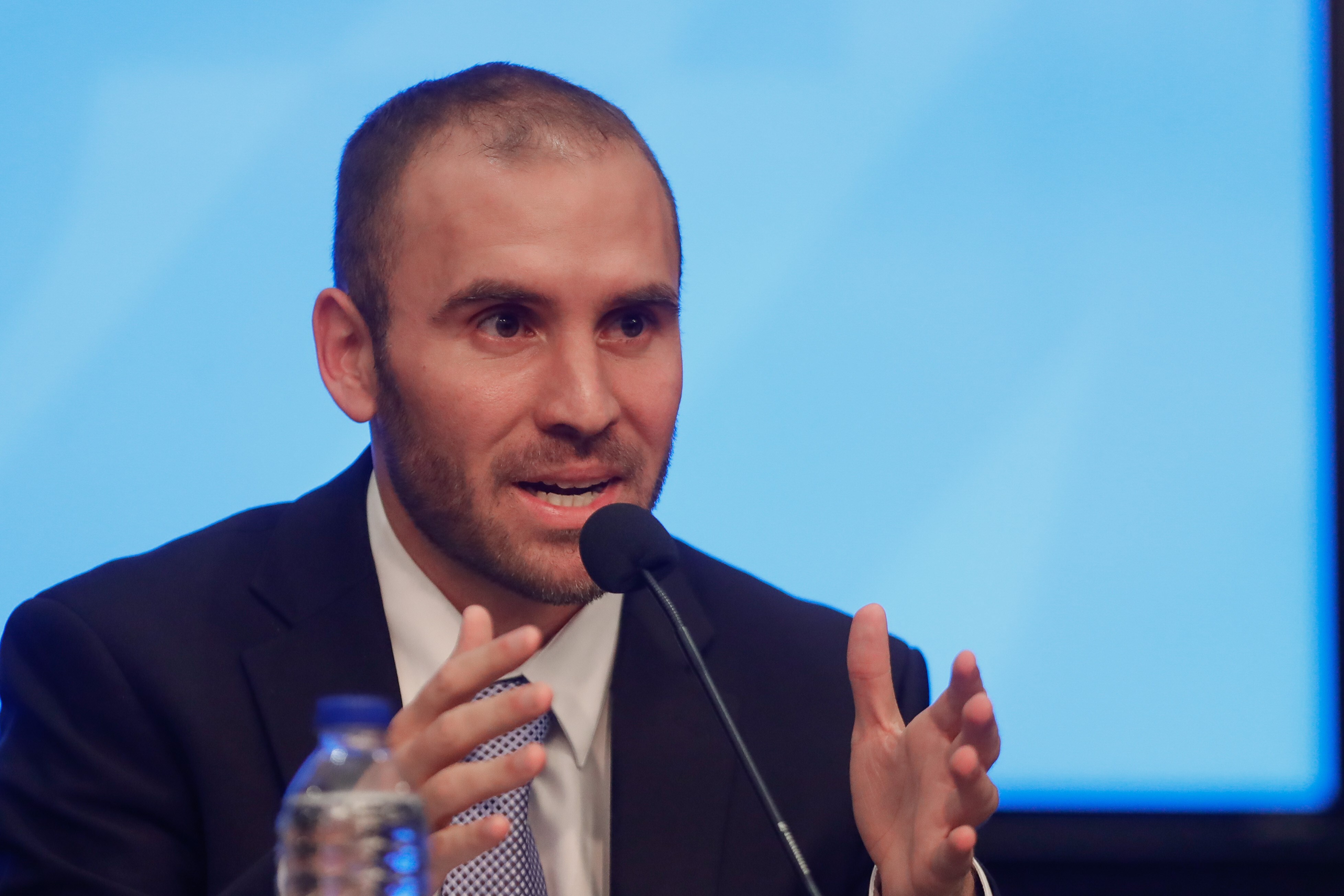 Argentina hace nuevo pago de capital al FMI a la espera de un acuerdo