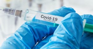 OMS aprueba la primera vacuna anticovid elaborada en Latinoamérica