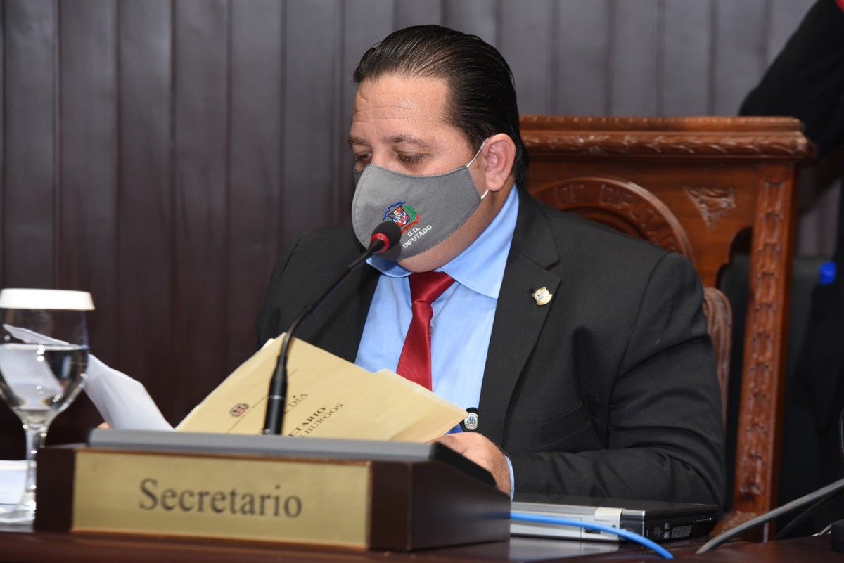 Apoderan a PGR de nueva querella contra diputado PRM
