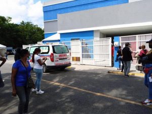 Aumenta flujo de sospechosos COVID-19 en hospitales