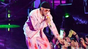 Confirman al menos 176 casos de COVID asociados a conciertos Bad Bunny