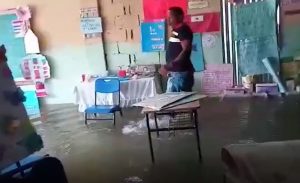 Denuncian escuela en deterioro pone en riesgo seguridad de alumnos 