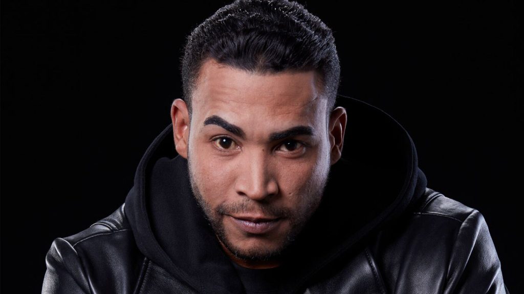 Don Omar ocupa primer lugar en tres listados de Billboard
