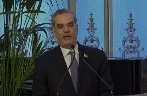 Abinader: es responsabilidad de todos seguir impulsando el turismo