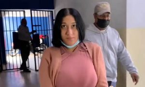 Apresan mujer que hirió a cuchilladas a su pareja en SFM