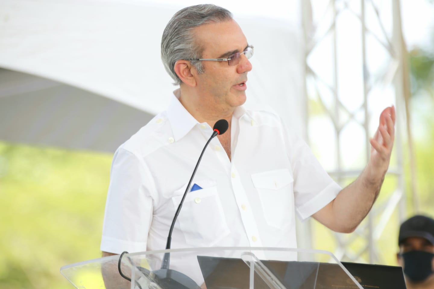 Abinader iniciará construcción de carretera de Hato Mayor
