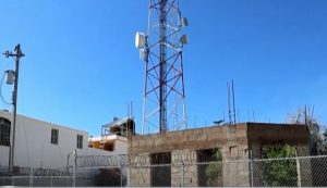 
Usuarios de compañías telefónicas se quejan del mar servicio que reciben
