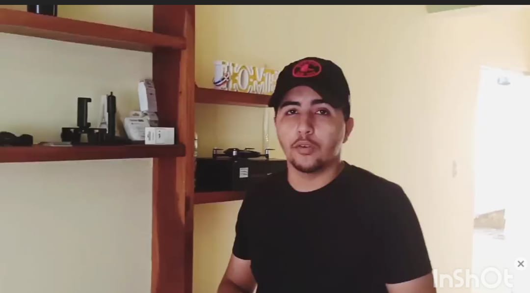 Cubano llamada a la ciudadania a ayudarlo a encontrar sus documentos