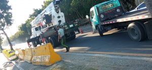 Digesett retira chatarras que obstaculizan el tránsito 