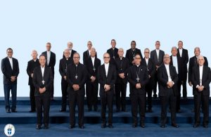 Episcopado critica “pandemias” de la mentira, violencia, dinero y placer