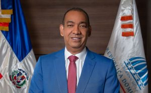 Ministro MOPC garantiza terminación carretera Manoguayabo-Hato Nuevo