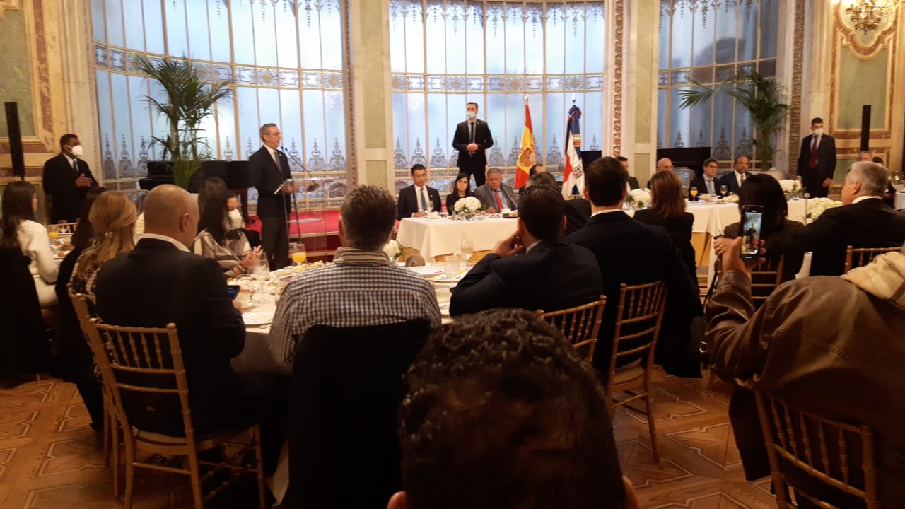 Anuncian IFEMA construirá centro de convenciones en Santo Domingo