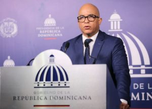 Llaman a población a vacunarse para enfrentar la Ómicrom