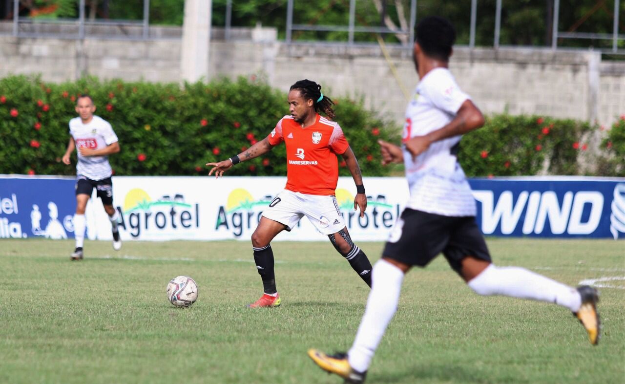 Cibao FC y Moca FC inauguran la LDF este año 2022