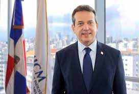 Victor-Ito-Bisonó, ministro de Industria y Comercio, afirma que el dinamismo en zonas francas se debe a la política económica impulsada por el presidente Luis Abinader 