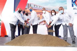 Abinader da primer picazo para extensión Metro hasta Los Alcarrizos