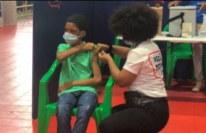 Estudiantes de 5-11 años recibirán vacuna contra COVID-19