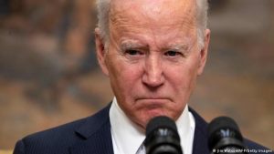 Biden: Putin eligió esta guerra; él y su país sufrirán las consecuencias