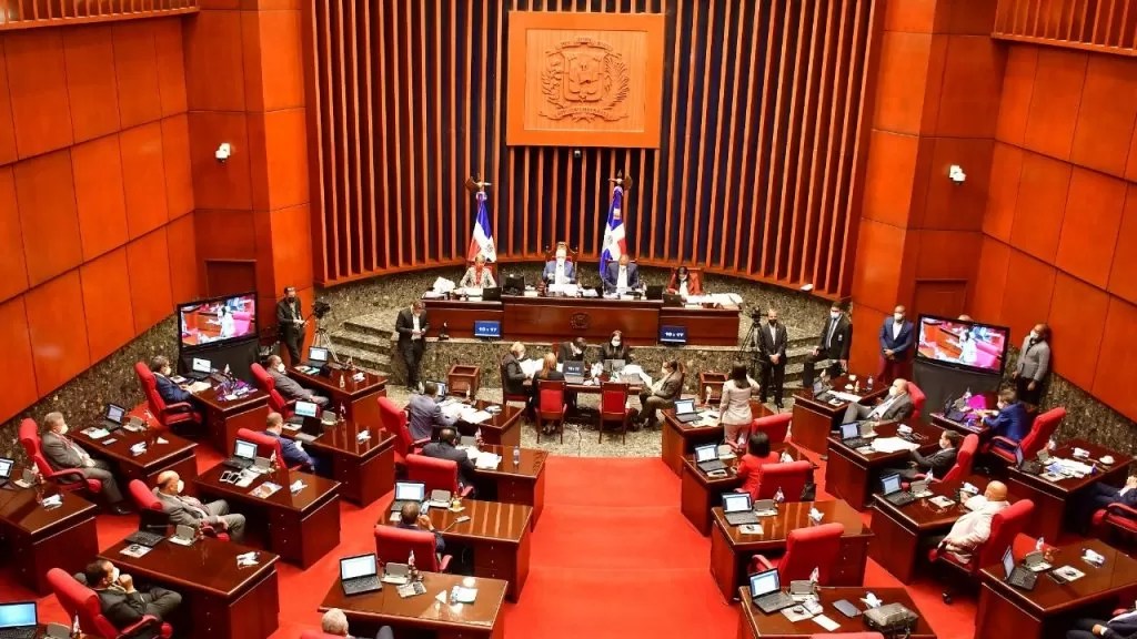 Legisladores dicen podrían intervenir en conflicto Cámara de Cuentas