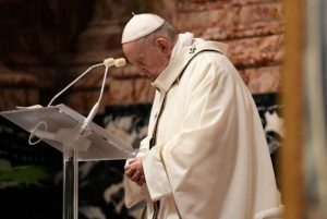 El Papa pidió a implicados en crisis de Ucrania abstenerse de acciones