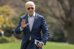 Biden alerta que Rusia prepara posibles ciberataques contra EE.UU.