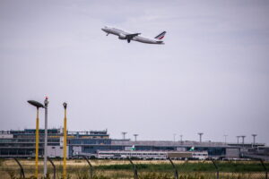 Aerolíneas EEUU piden Biden levantar requisitos sanitarios para vuelos