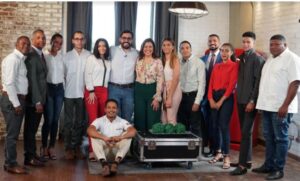 Margarita presenta al coordinador Nacional de Campaña Juvenil 