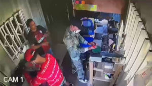 Quedan grabados tres delincuentes al realizar asalto en San Francisco