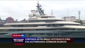Continúa en puerto dominicano el yate ruso 
