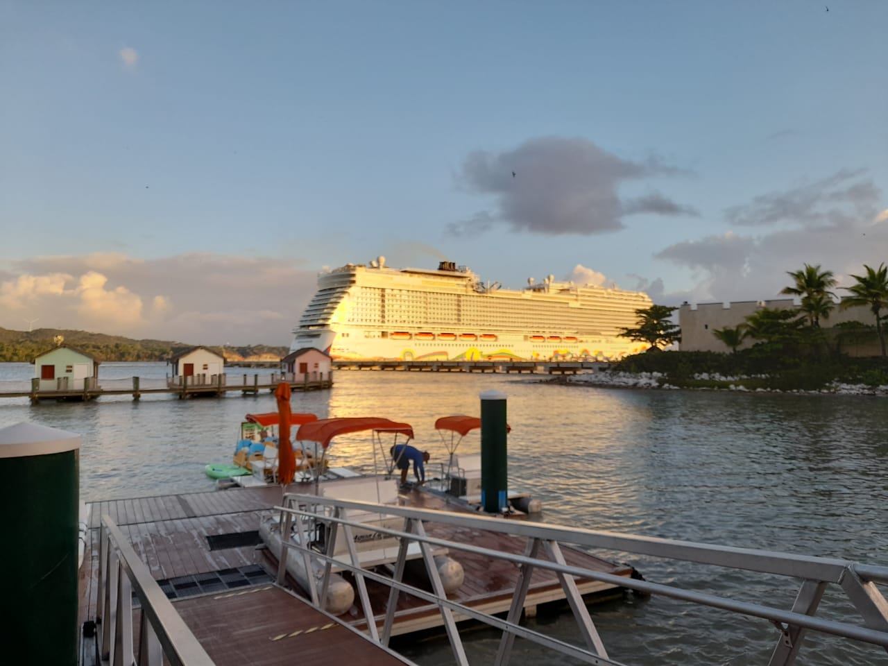 Portuaria informa fue desencallado el Norwegian Escape en Puerto Plata