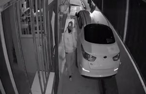 Denuncian robo de vehículo KIA K5 en sector Nuevo Puerto Rico de Moca