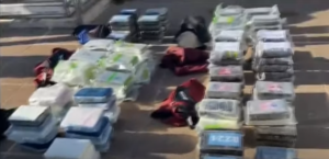 Ocupan 290 paquetes presumiblemente cocaína en La Romana