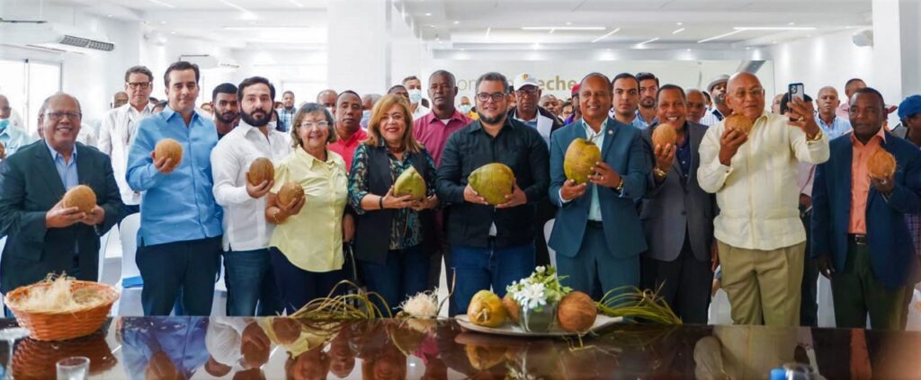 Con financiamiento de RD$883 millones Gobierno relanzará Sector Coco 