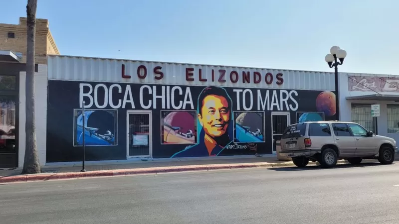 De Boca Chica a Marte: el mural que homenajea a Elon Musk
