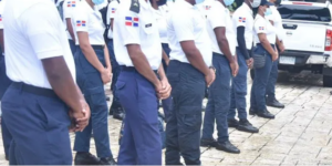 Envían policías a zonas estratégicas para asegurar medidas del COE