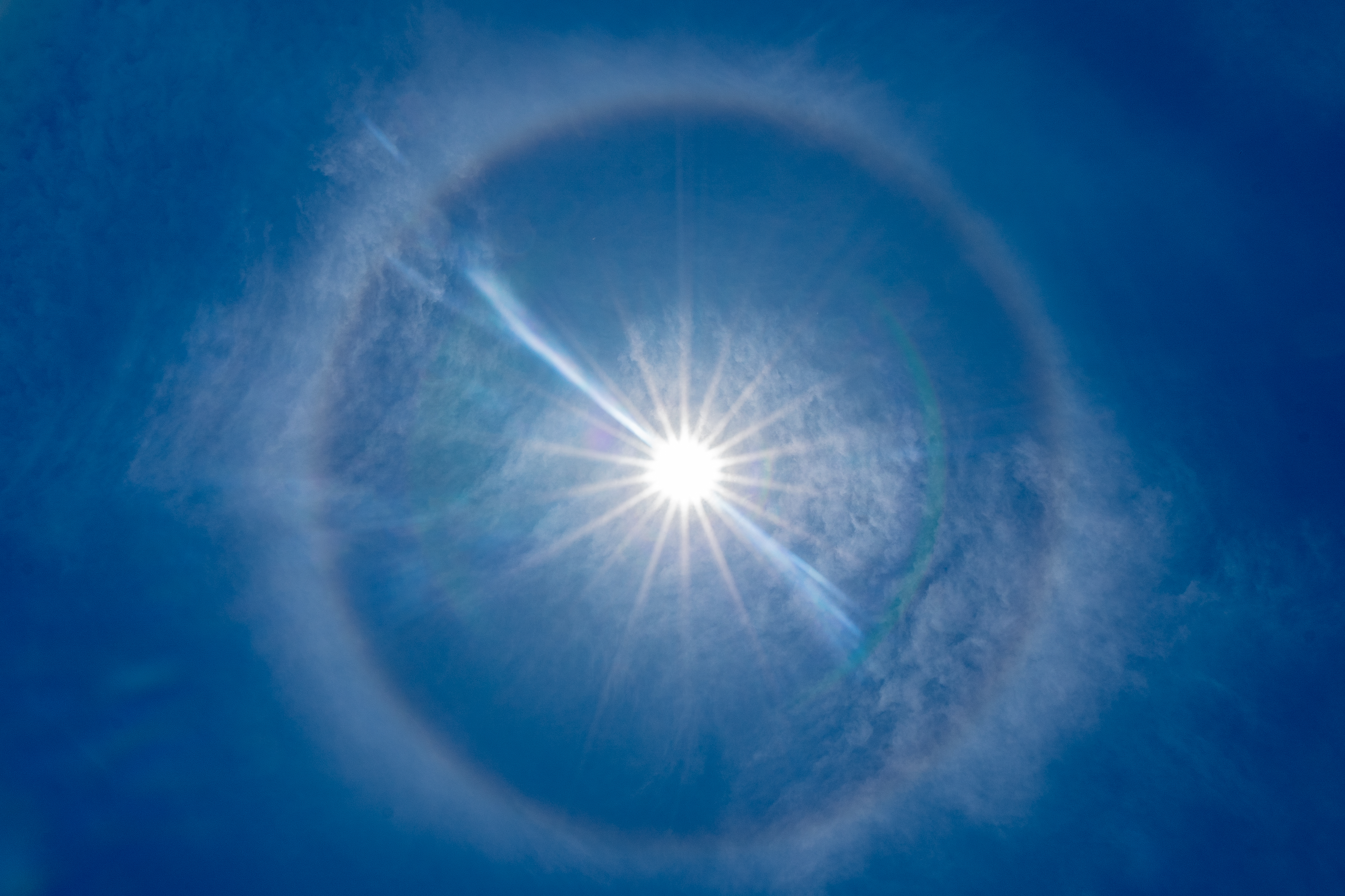 Halo solar Domingo 24 de abril