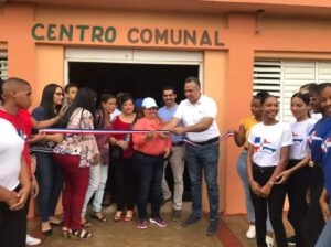 Alcalde Pantalio inaugura Escuela de Música y Canto en Bayaguana