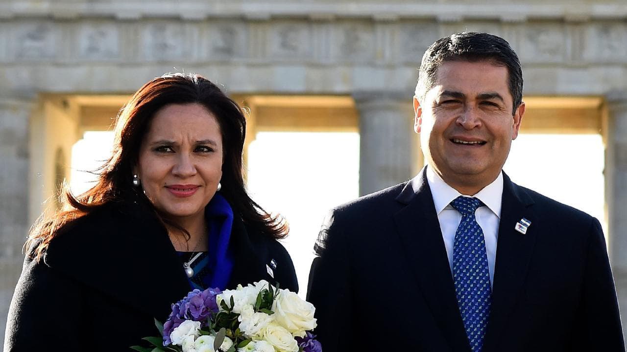 La esposa de Juan Orlando Hernández se despide de él con un video