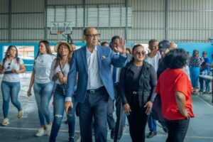 Obras Públicas interviene municipio de Guerra; realiza operativo médico 