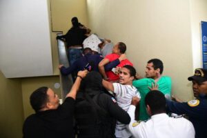 Aplazan conocimiento de apelación en caso David de los Santos