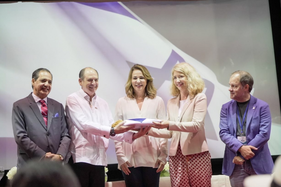 Ministerio de Cultura concluye Feria Internacional del Libro