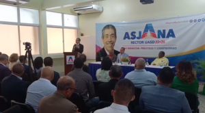 Jorge Asjana recibe apoyo profesores del centro UASD San Cristóbal  