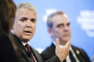 Duque pide seguir perseverando para que la democracia retorne a Venezuela