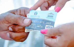 Tarjeta Supérate se entrega a unas 1,181 nuevas familias del Distrito Nacional