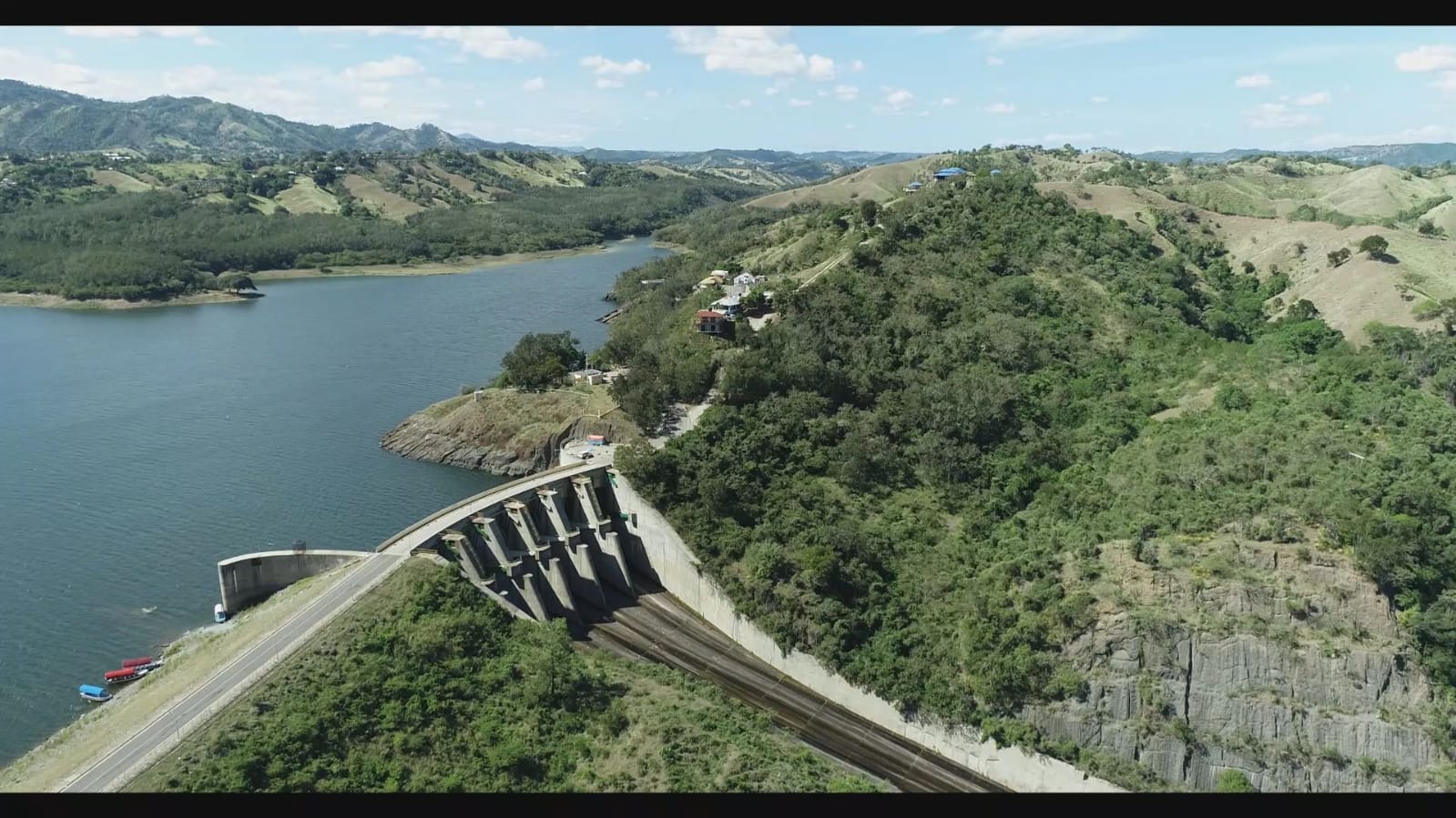 EGEHID suspende provisionalmente uso de botes y jet ski en embalses de las presas